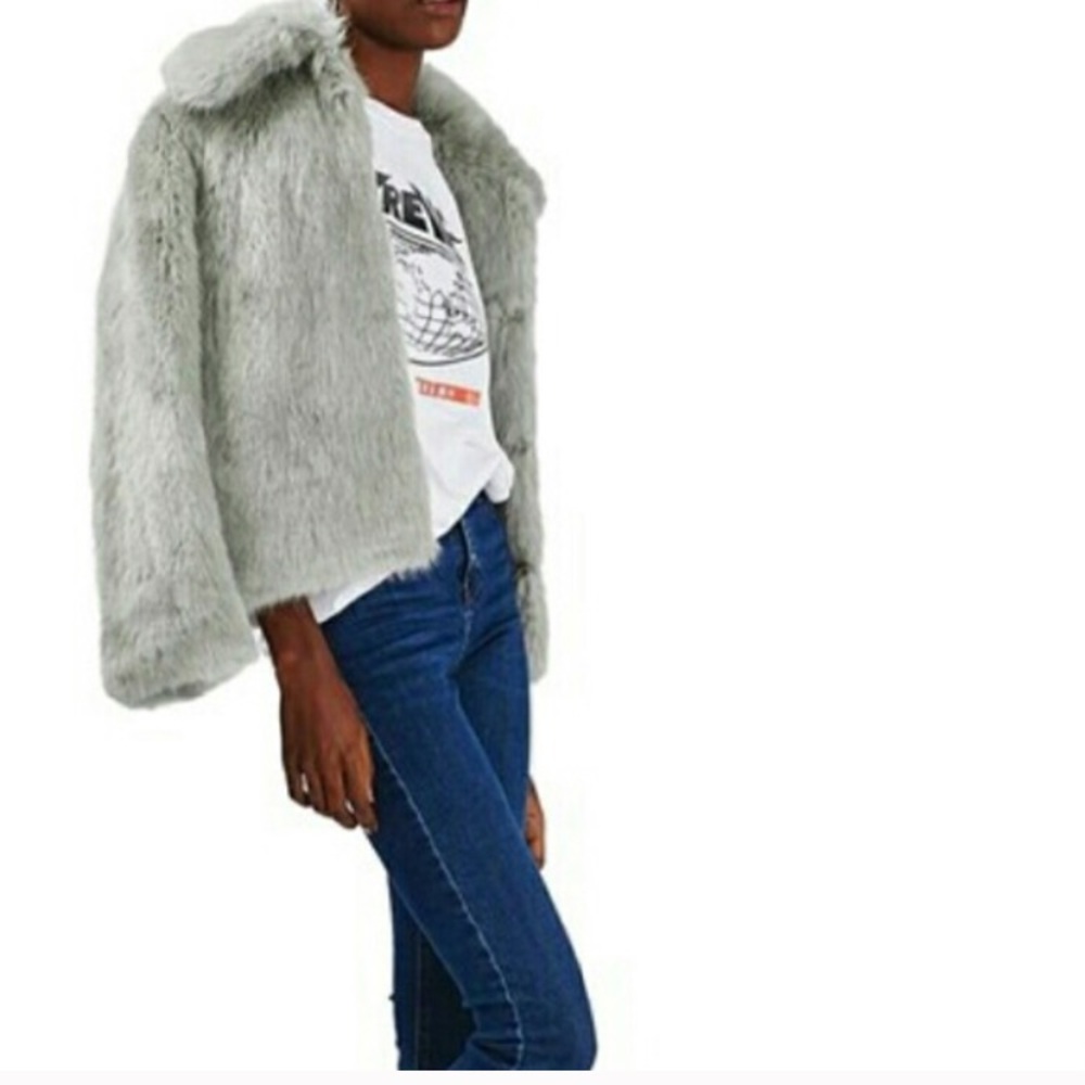 BNWT ❤️ TOPSHOP • faux fur coat